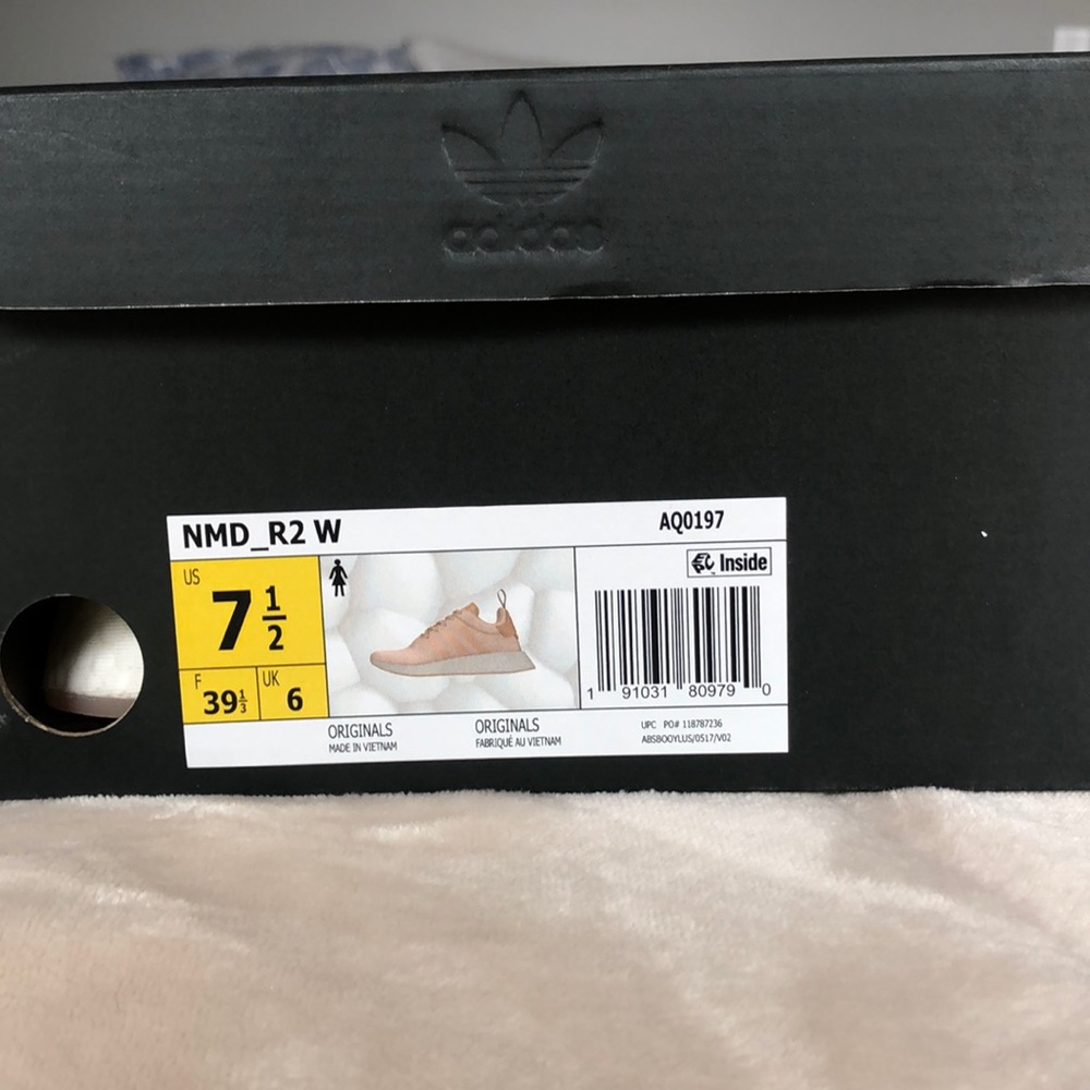 Adidas Originals NMD_R2 W